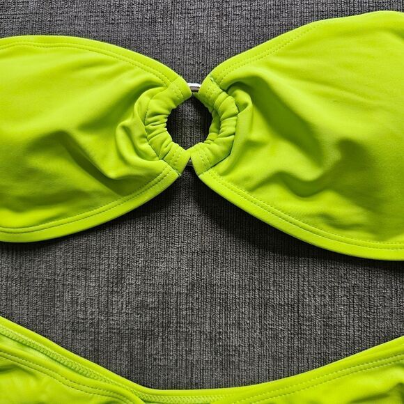 Kendall & Kylie Neon Green Ring Bandeau Bikini Top size Large - Picture 6 of 7